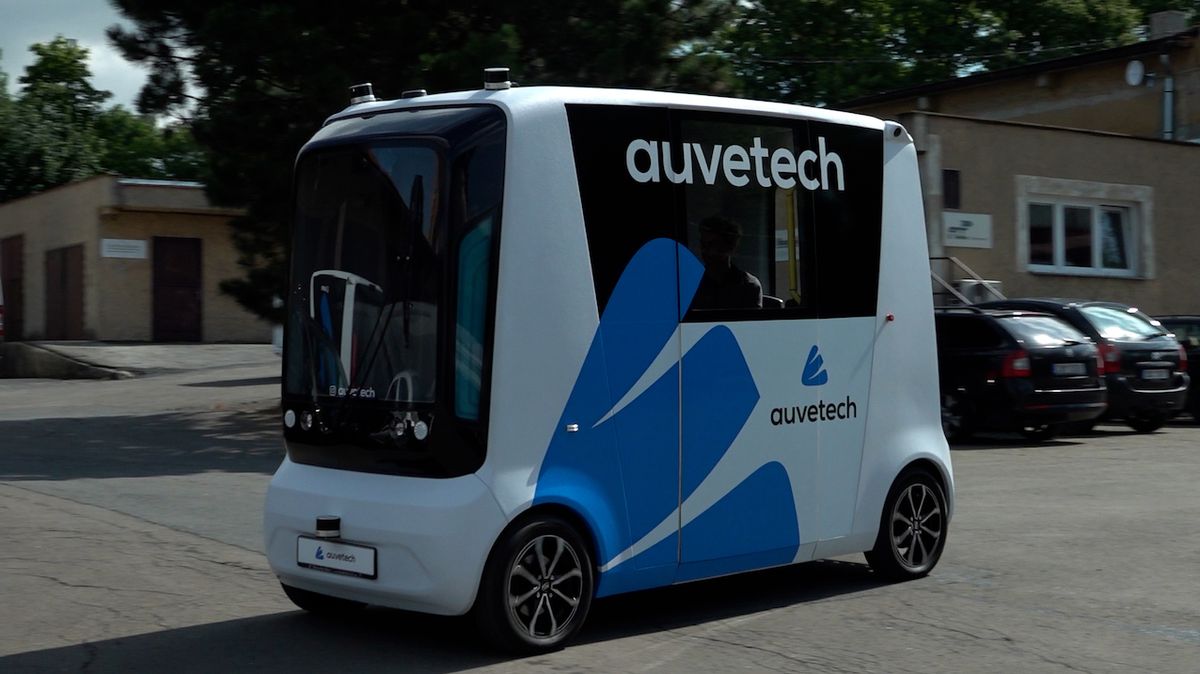 V Praze budou v létě jezdit autonomní minibusy